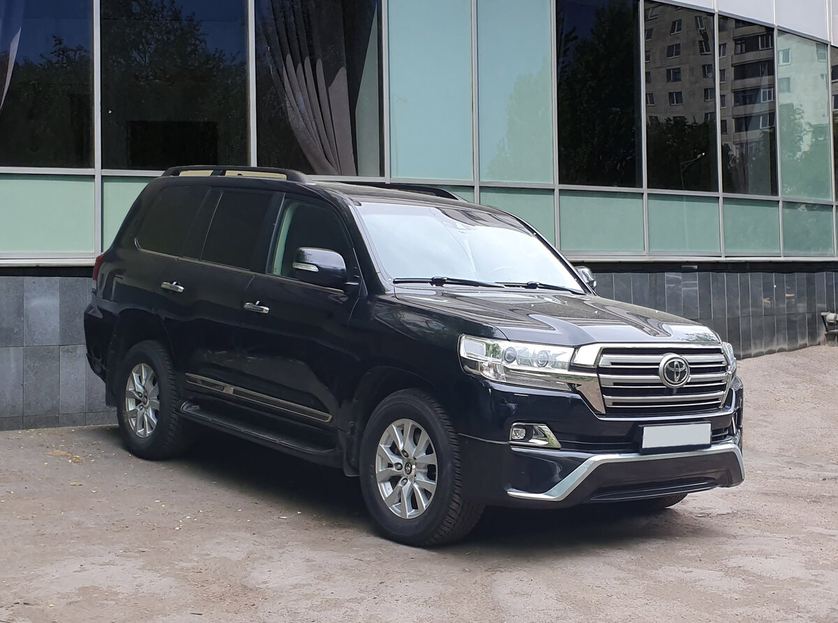 Toyota Land Cruiser 200