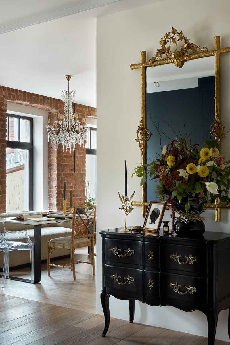 Фото: Сергей Ананьев; стилист: Дарья Соболева; продюсер: Елена Старкова