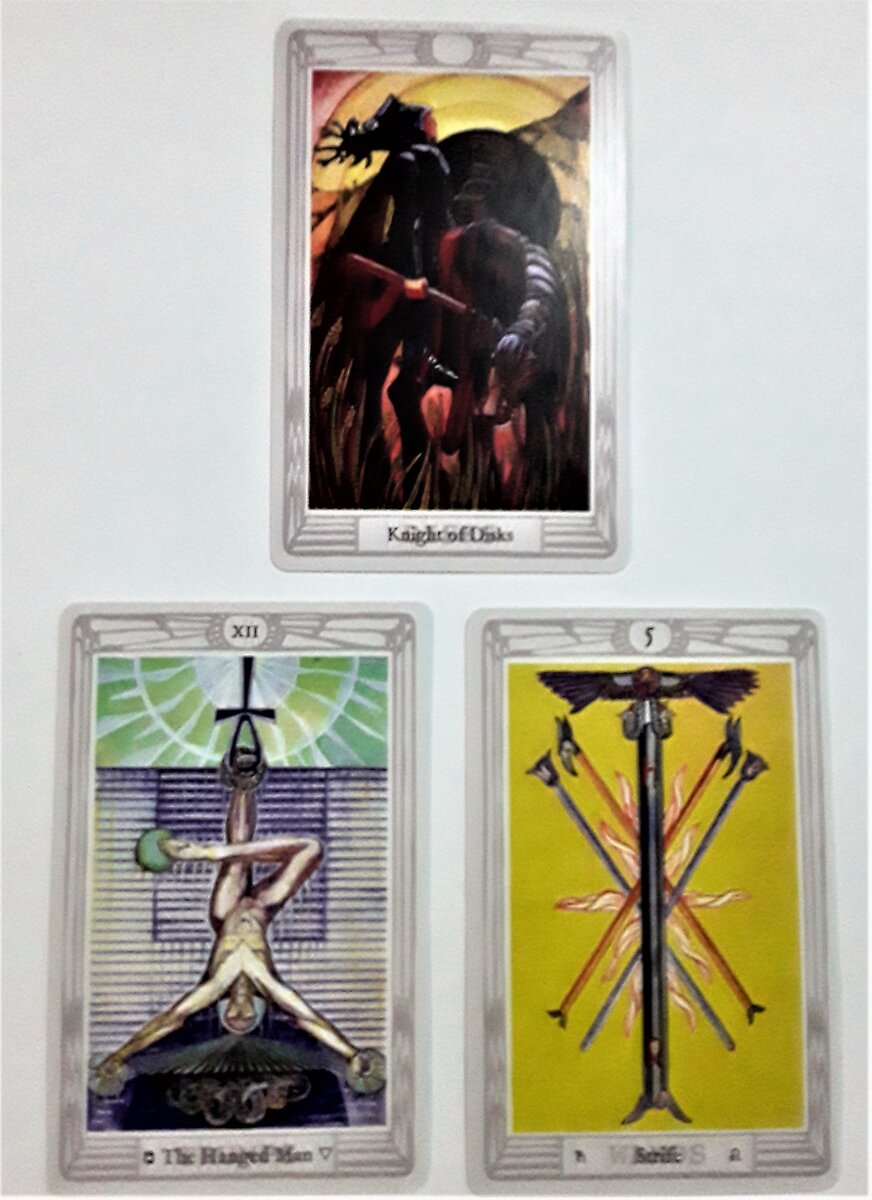 Рыцарь Дисков, Повешанный, 5 жезлов