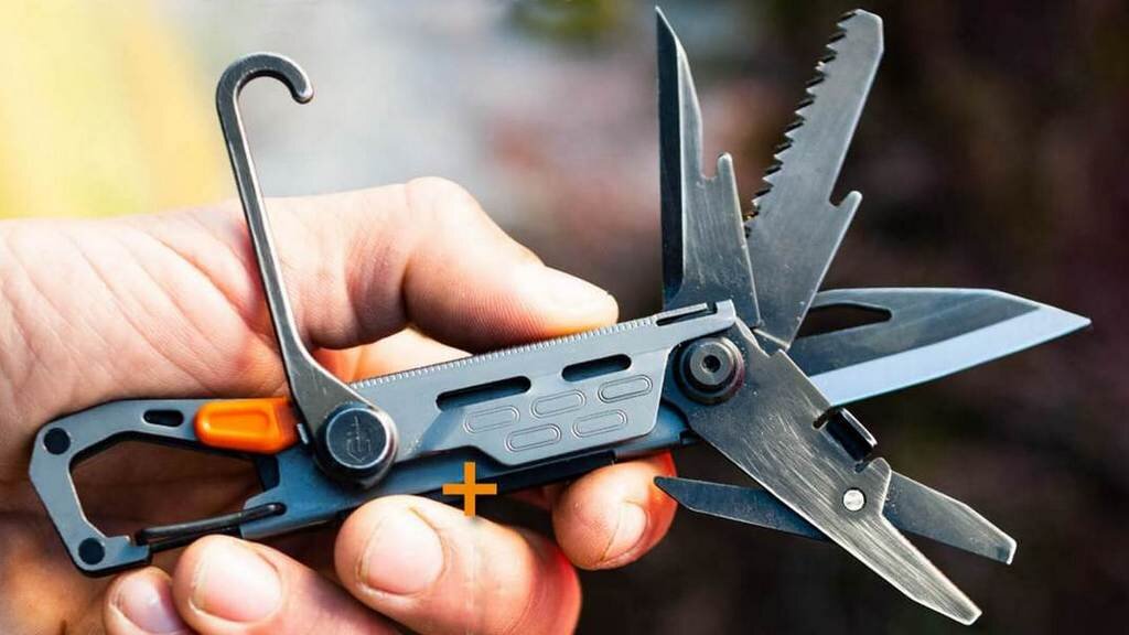 Gerber Stake Out Camp представляет собой пример действительно современного туристического мультитула