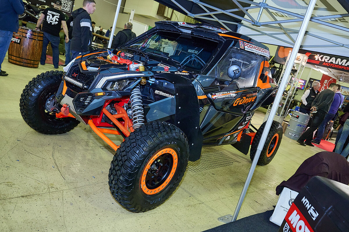 Багги Анастасии Нифонтовой, представленный на V выставке российской гоночной индустрии Motorsport Expo 2022