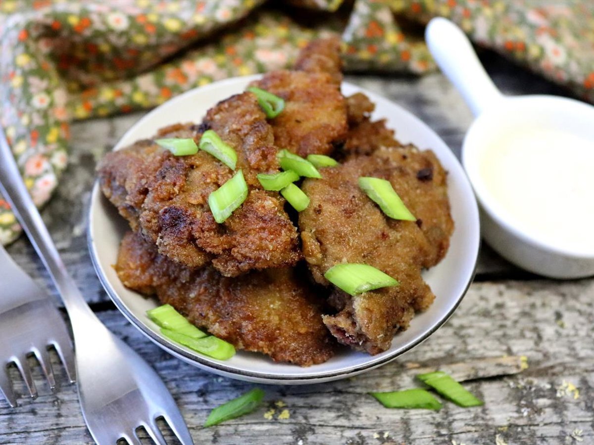 Жаренная куриная печень в панировочных сухарях | Вкусномир - домашние  рецепты. | Дзен