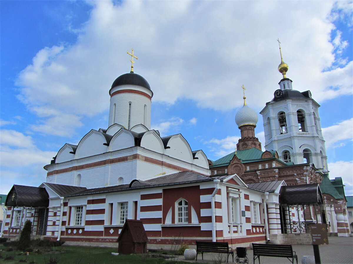 Николо-Пешношский монастырь. Никольский собор, церковь Сергия Радонежского и колокольня