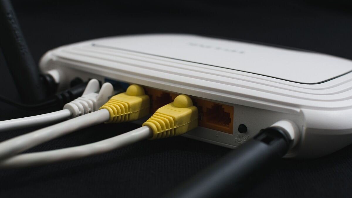   Wi-fi роутерCC0 / 3844328 / Wireless