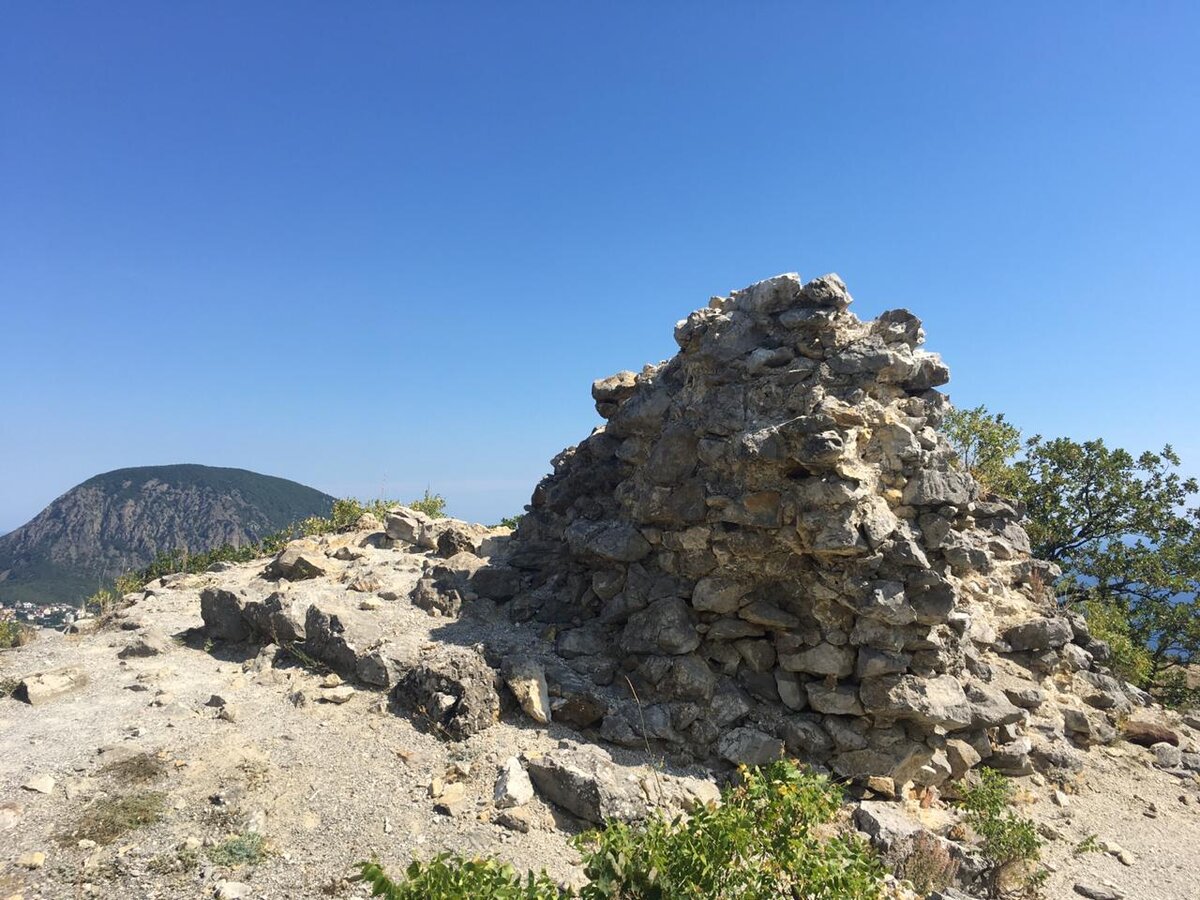 Руины смотровой башни