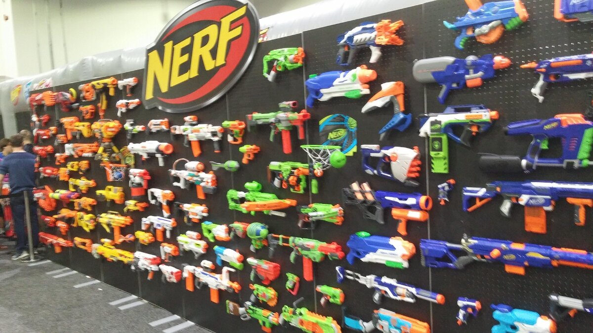 Нерфы бро. НЕРФ стена. БРОС материалы фото и названия. Самый огромный магазин Nerf в нашем городе Рыбинск карта. Картинки машины бро шоу.