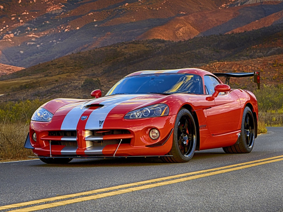 DODGE Viper