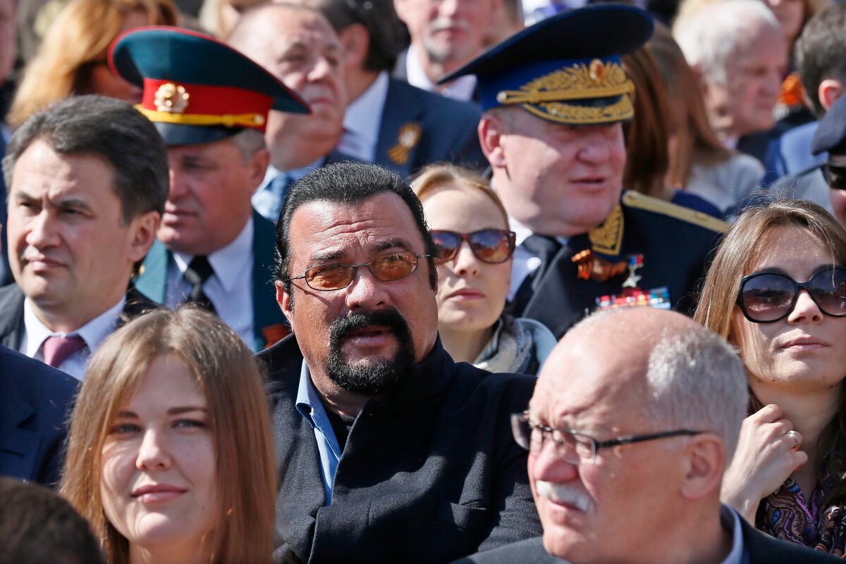 Стивен Сигал