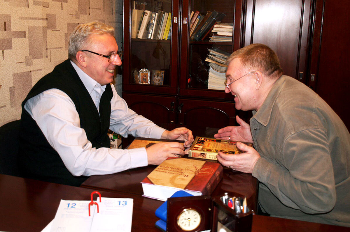 Сергей Хомутов и Сергей Салдаев (справа)