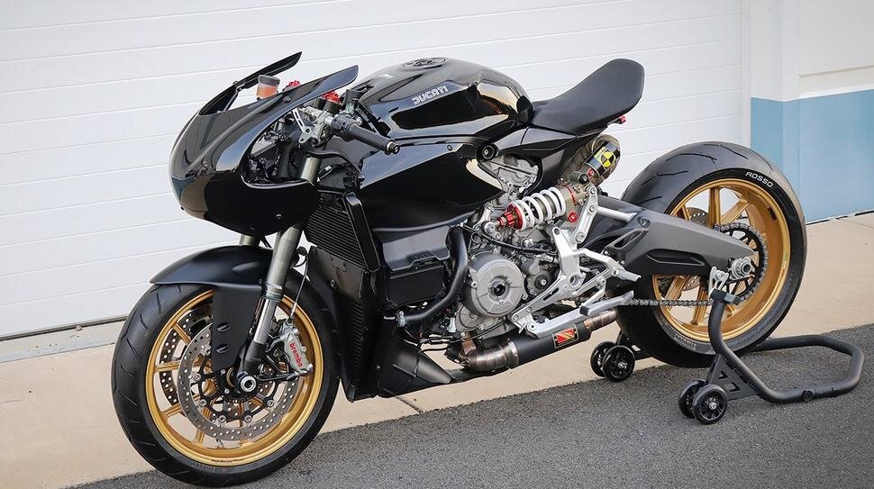 КАСТОМНЫЙ СТРИТФАЙТЕР ИЗ DUCATI PANIGALE 20172
