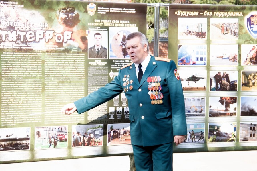 Фотовыставка «Антитеррор». Фото Александра Мешкова.