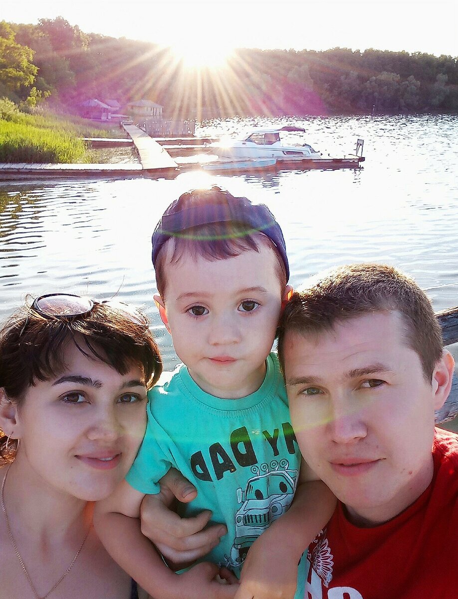 Какая у мужа была фамилия не скажу. А то он будет очень недоволен!)))