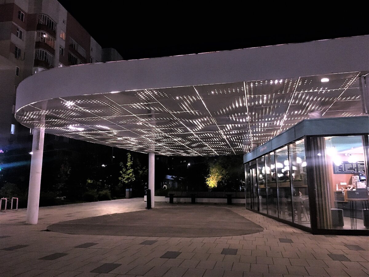 Кофейня располагает заглянуть на чашечку кофе