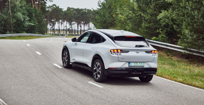 Mustang Mach-E, внедорожник