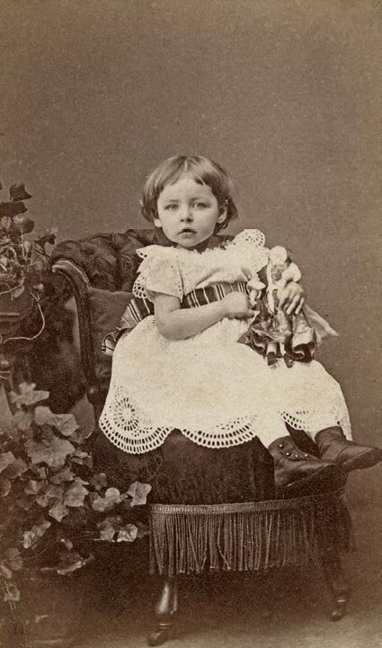Маша Якунчикова 1872. Фотография
Частное собрание
