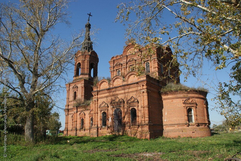 Фото автора. Так выглядел храм до реставрации.