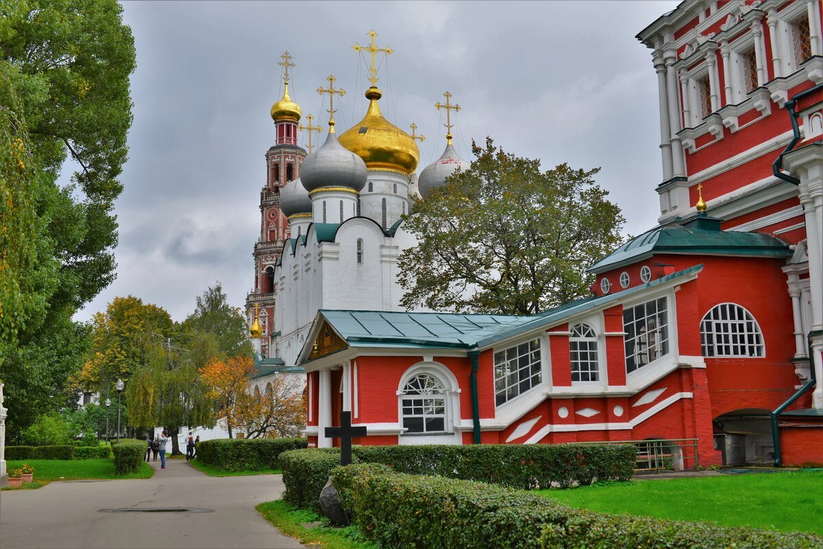 Новодевичий монастырь в Подмосковье