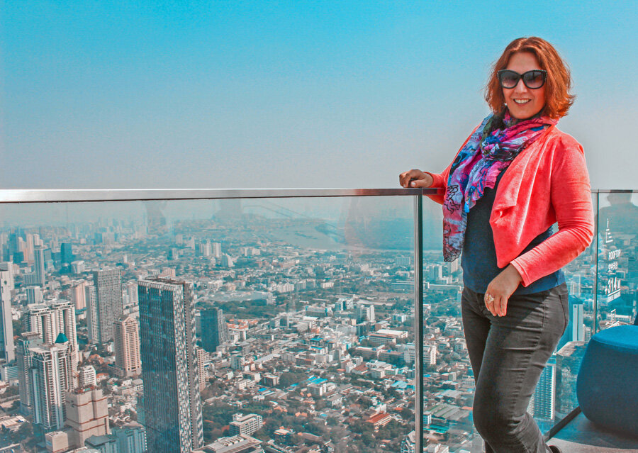 В Бангкоке проще найти работу специалисту