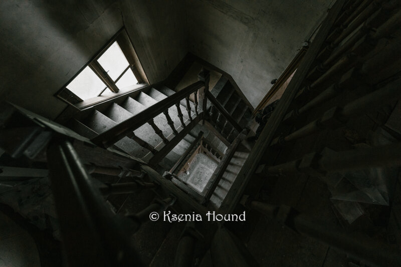 нашли дом маньяка. нашли дом маньяка. маньяк с канала макс ващенко доктор. макс ващенко фольксваген маньяка. нашли дом маньяка.