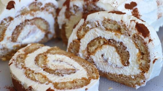 Без яиц и без выпечки! Десерт тирамису без яиц в виде рулета просто и быстро