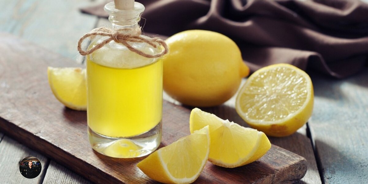 Право называться родиной лимончелло оспаривают сразу три региона – Сорренто, Амальфи, Капри. Как водится, у каждого из них есть своя легенда происхождения напитка и особые рецепты, которые передаются из поколения в поколение.