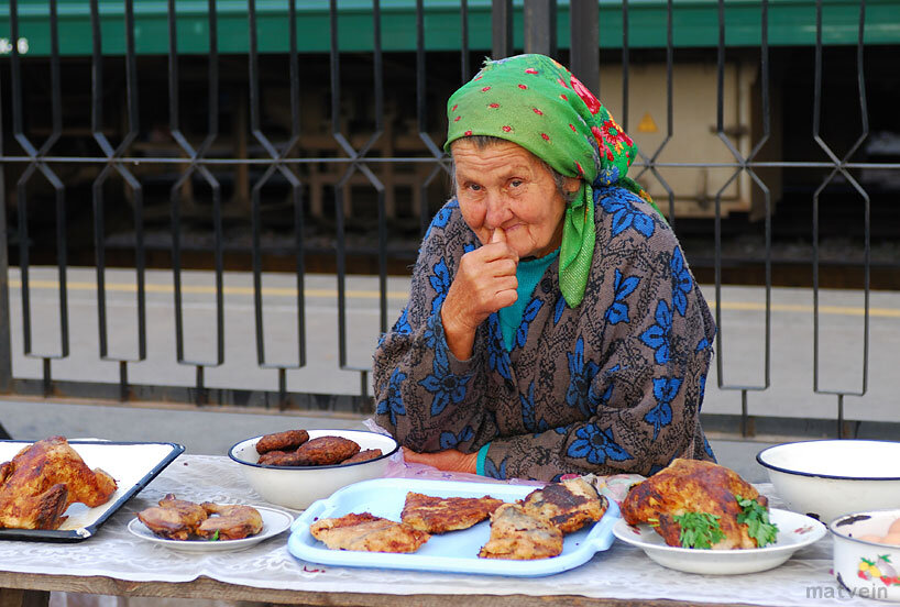 Бабуля с пирогами