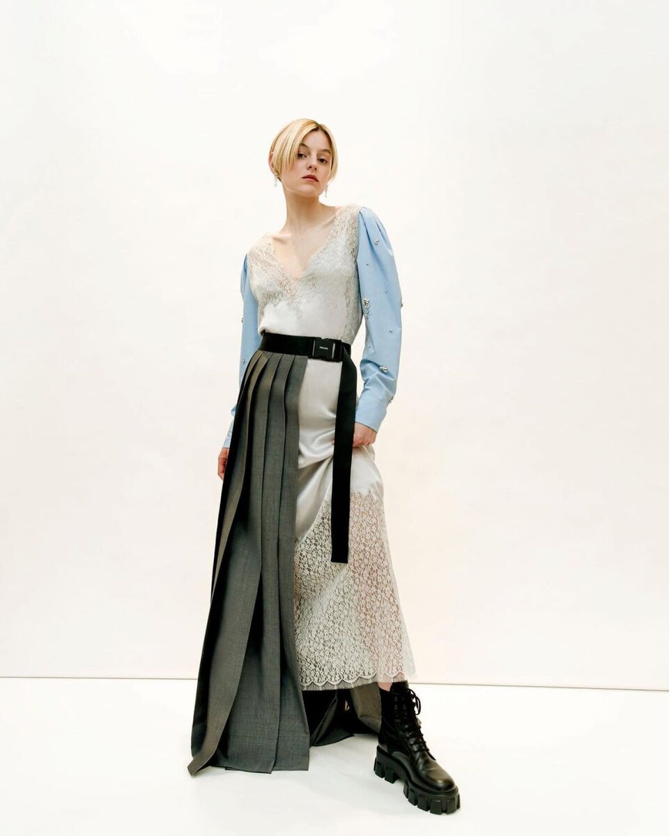 Фотосессия Emma Corrin – SAG Awards апрель 2021, источник: celebmafia