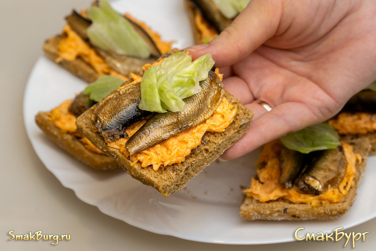 Яркие, ароматные и сочные закусочные бутерброды - отличный вариант полезной закуски на каждый день!