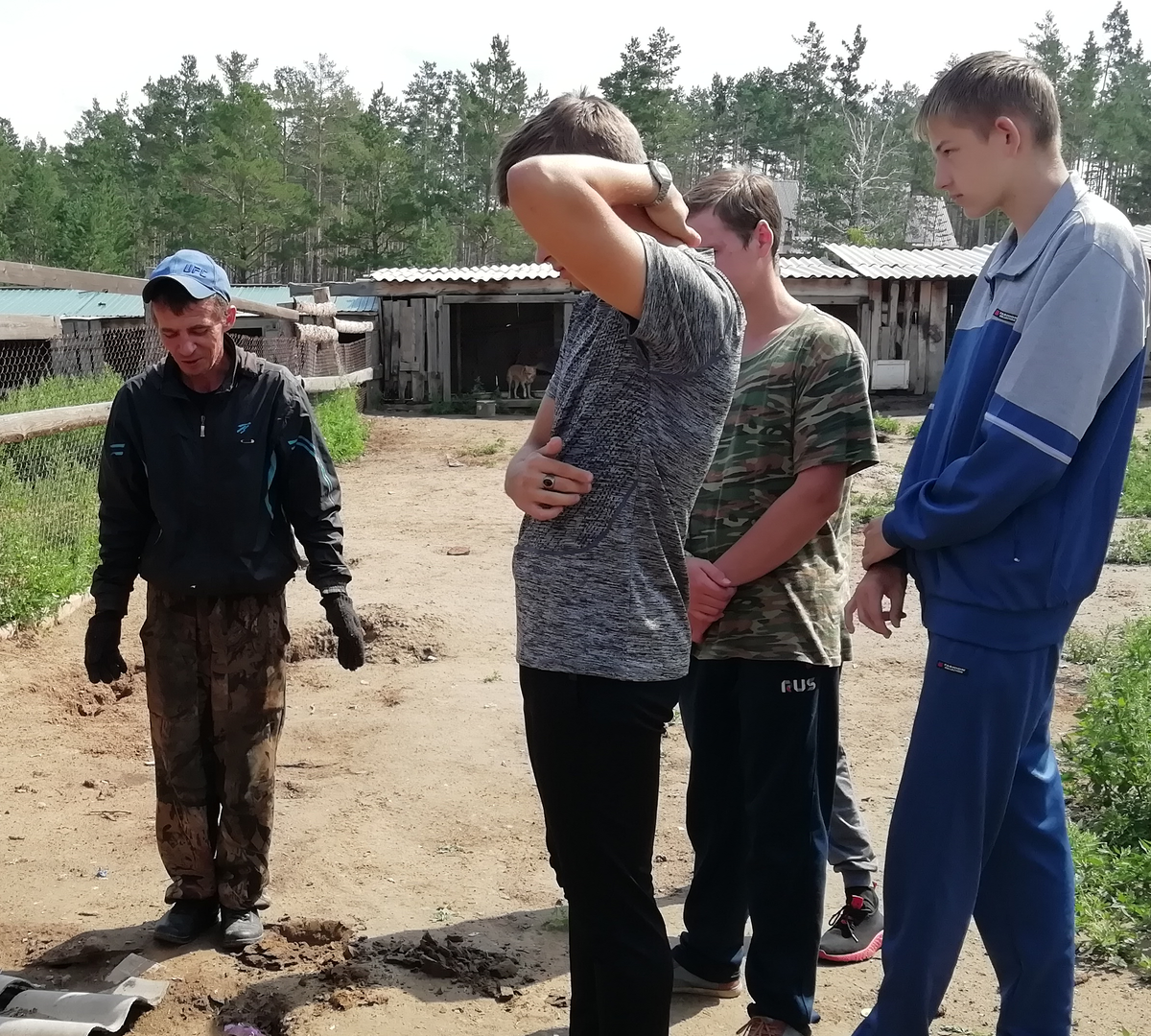 Имена многих я уже не помню, поскольку они были очень непродолжительное время и до меня