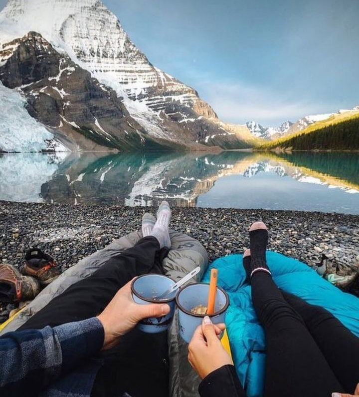 поездка в горы. путешествуй и точка. валерий шанин путешественник. путешественник в горах. туризм и путешествия.