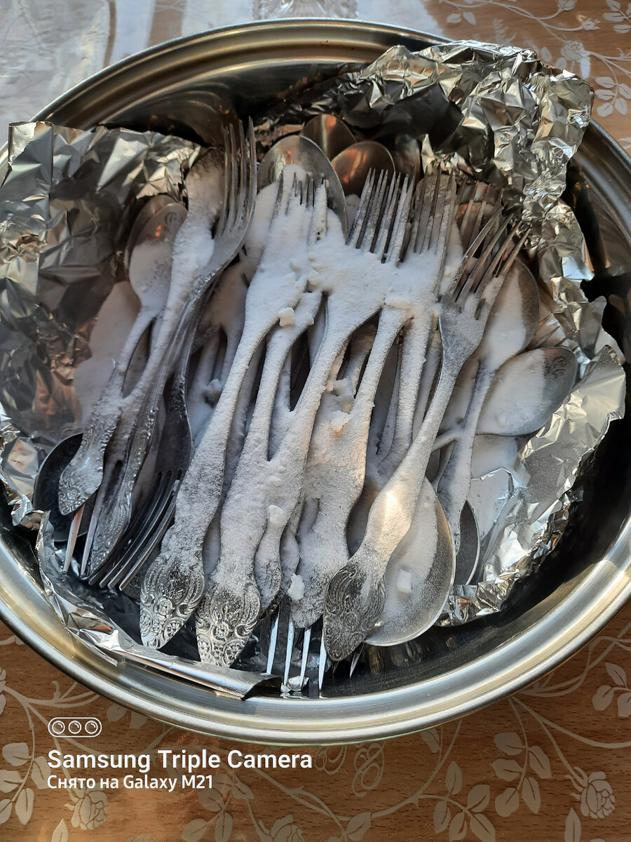 Good day, friends! My review today has been lying in drafts for about a year. I couldn't figure out if I should talk about such simple things as Soviet spoons and forks? -24-2