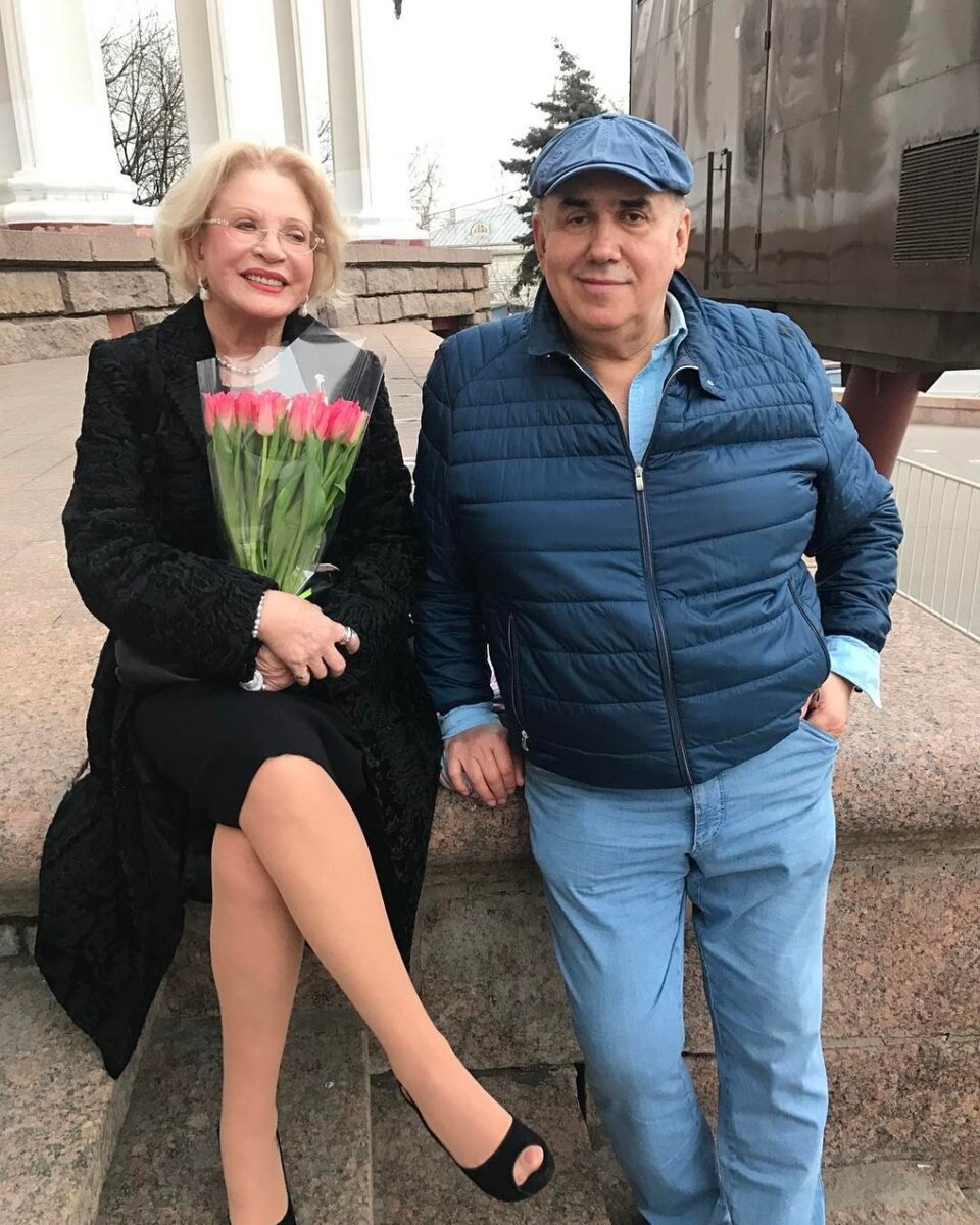 Максакова людмила биография личная жизнь дети муж
