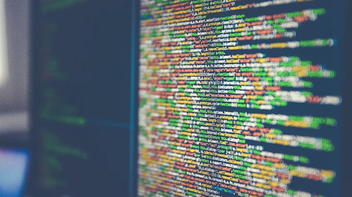 Хэш используется для работы с большим количеством информации и символов. Фото: Pxfuel.com 