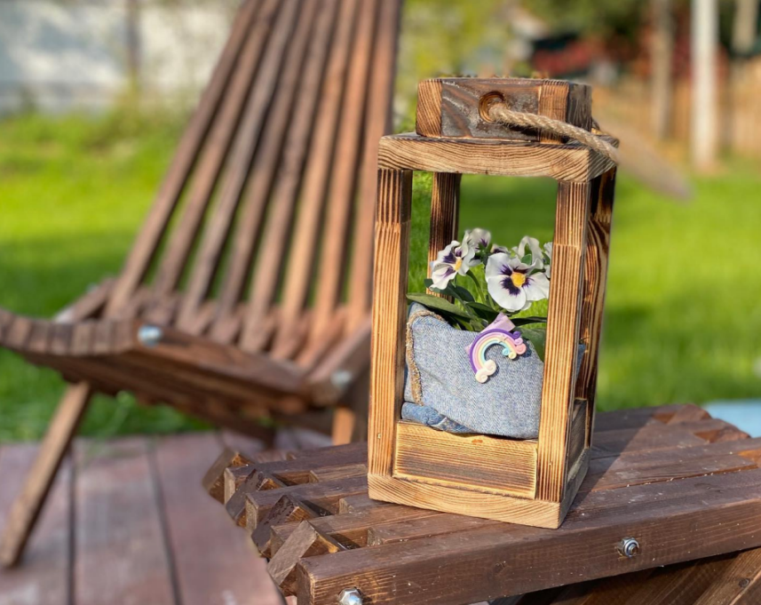 Обожжённый фонарь впишется в любой интерьер 