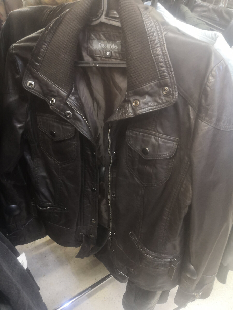 Листай вправо =)