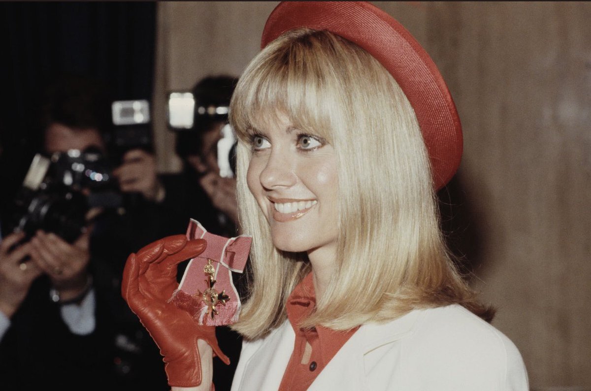 Оливия Ньютон-Джон