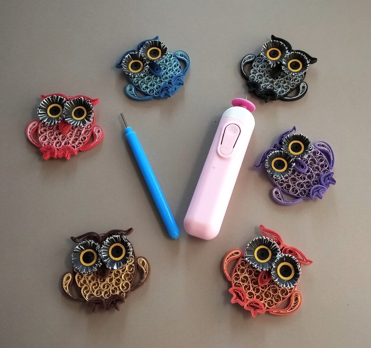 пасмурно сегодня. Совушки хмурые и цвета бледные получились