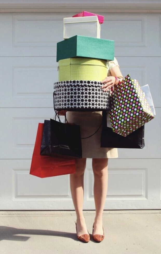 Чтобы не выглядеть как на фото, покупаю все на маркетплейсах