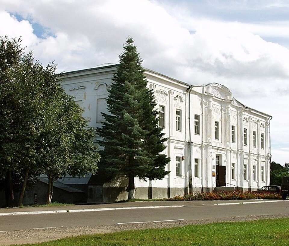     Дворец в Дятлово. Фото: au.nca.by