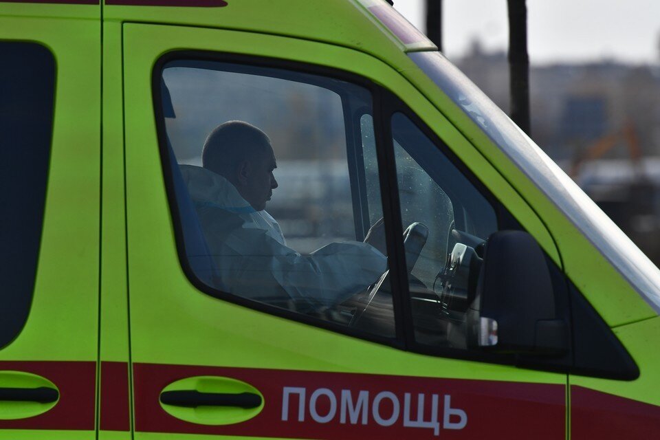     Клиентке салона красоты понадобилась помощь врачей Иван МАКЕЕВ