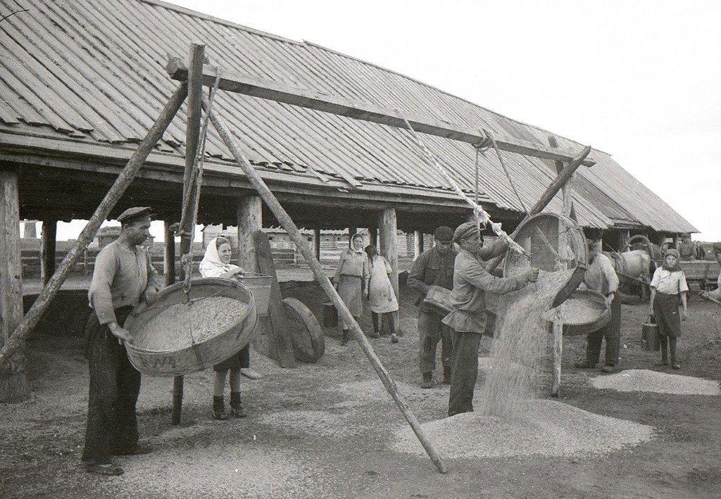 РљРѕР»С…РѕР· 1936
