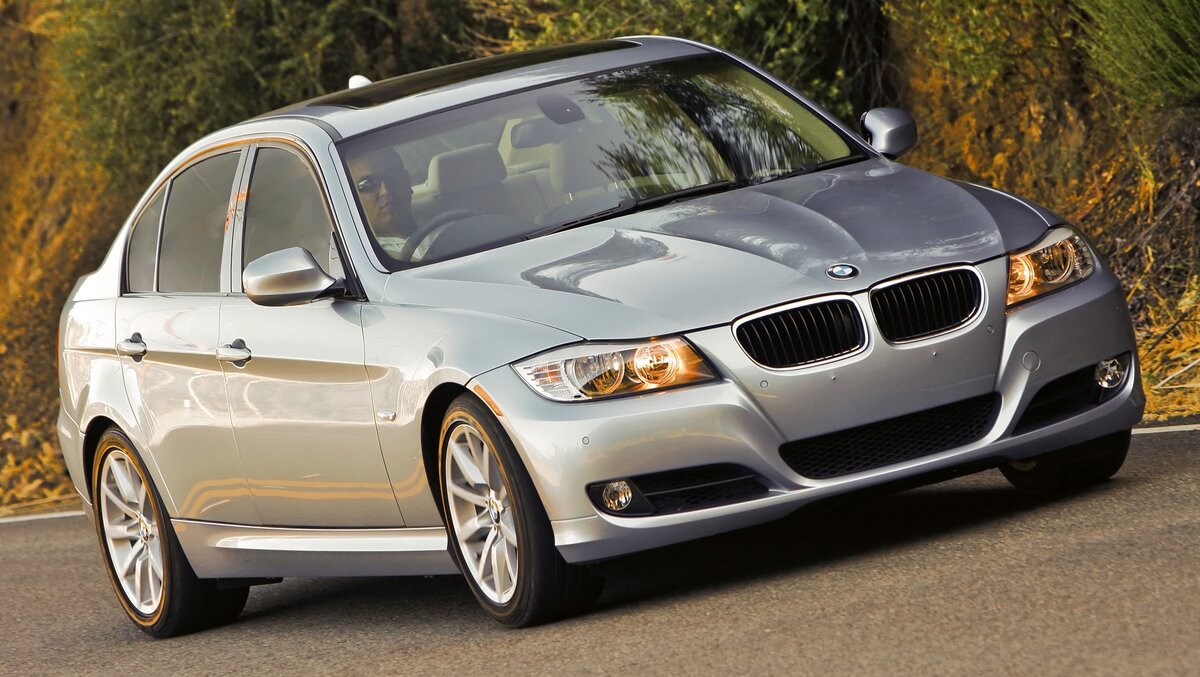 BMW 3-СЕРИИ (КУЗОВ E90)