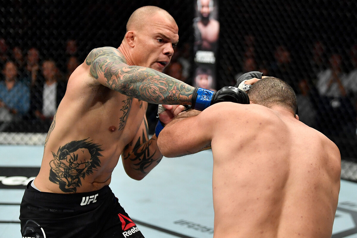 Энтони Смит опасен в ближнем бою.  фото: яндекс-картинки.