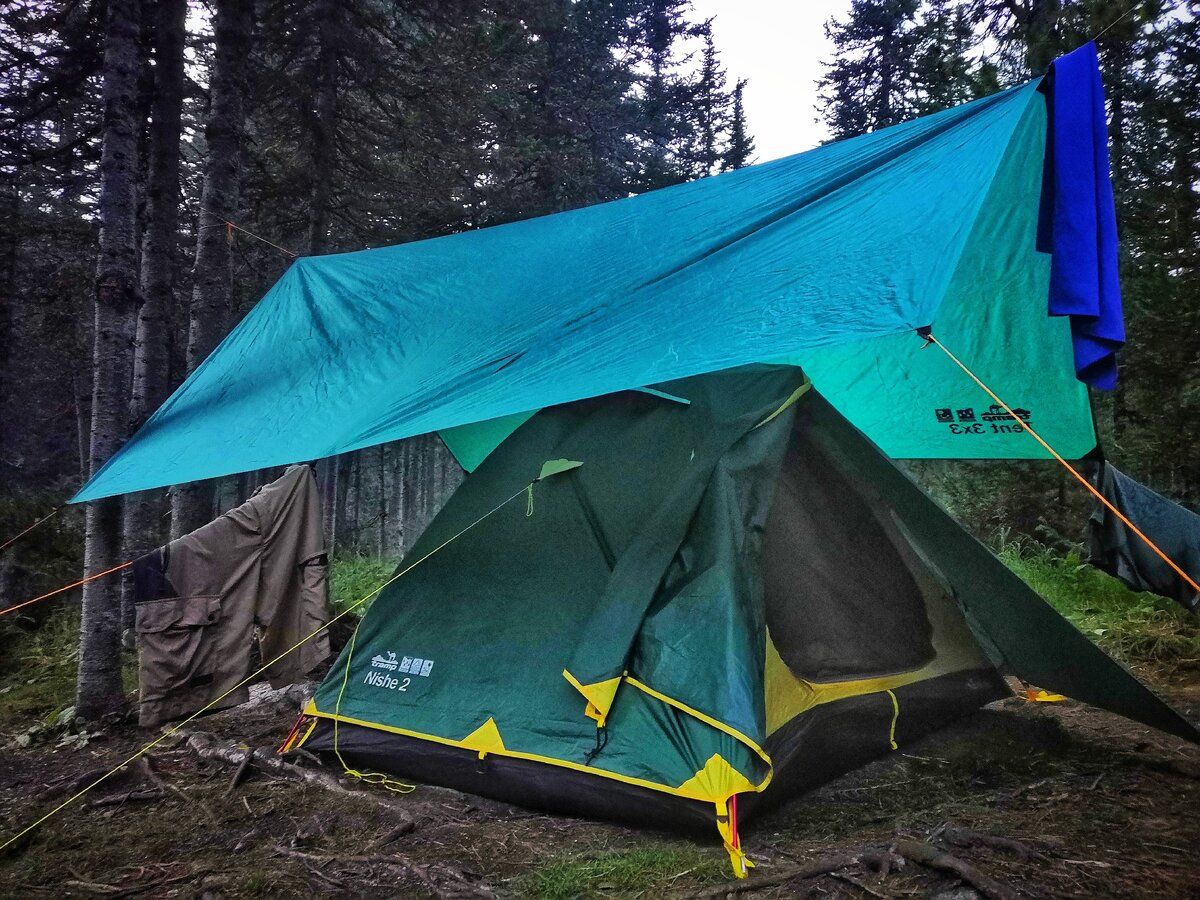 Kodiak Canvas SWAG Tent