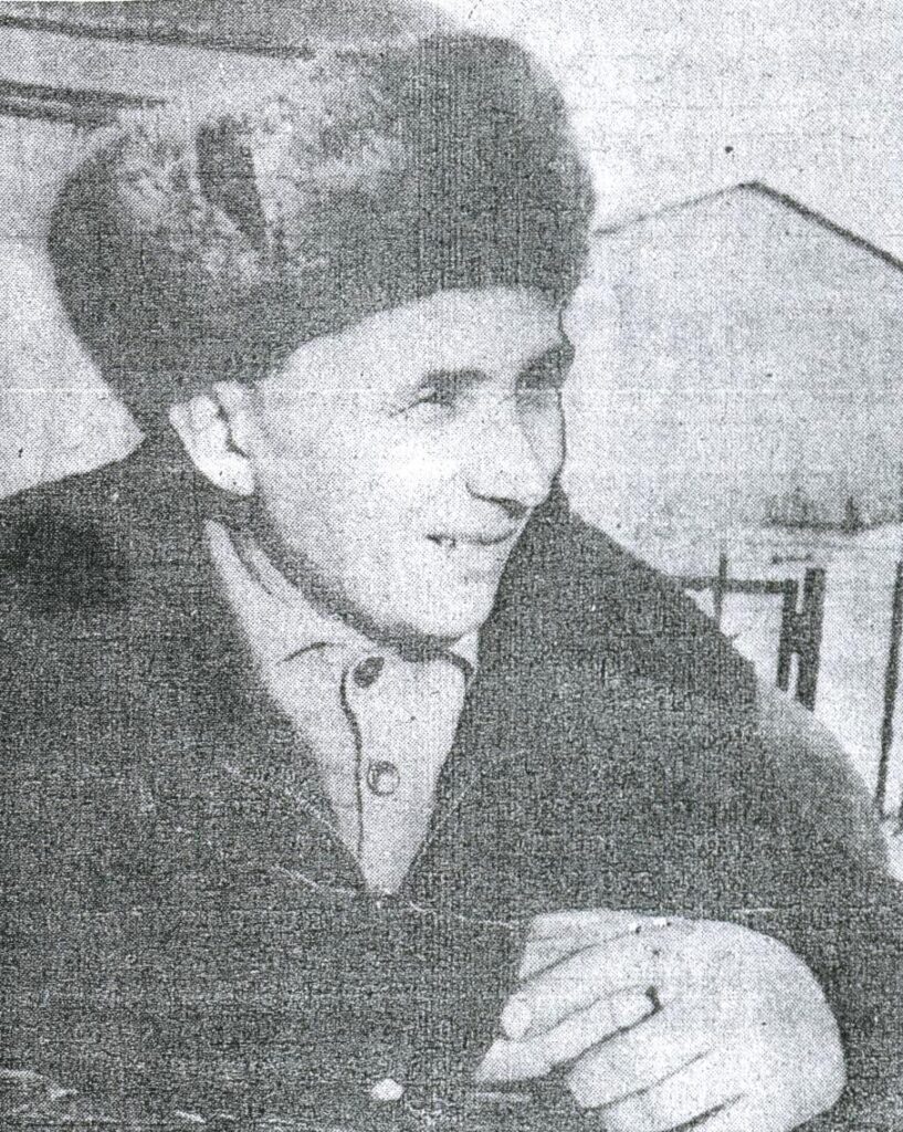 Фото А.Я. Васильева. Инженер винсовхоза Краснодонский