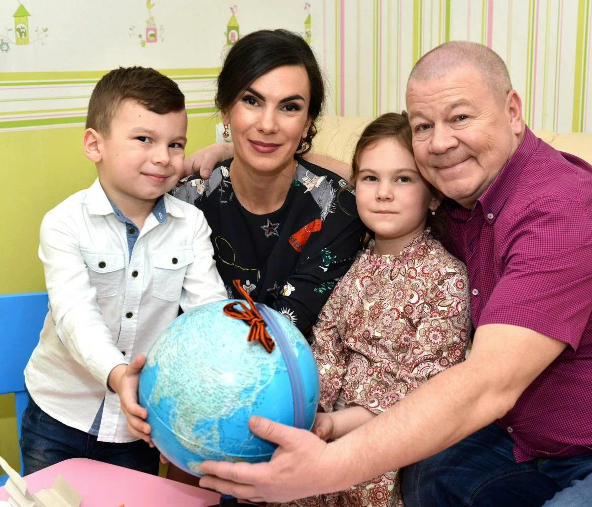 сергей селин дукалис. жена сергея селина. селин сергей актер. сергей селин. сколько лет актеру сергею селину.