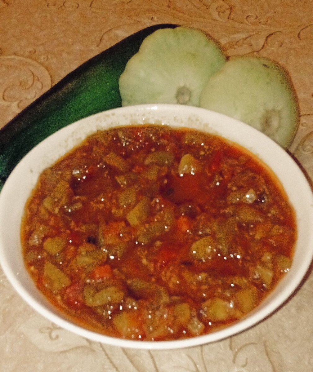Закуска из перца и томатов. Автор: Сундучок с подарками.
