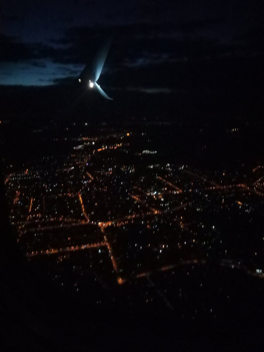 Вид с самолета ночью
