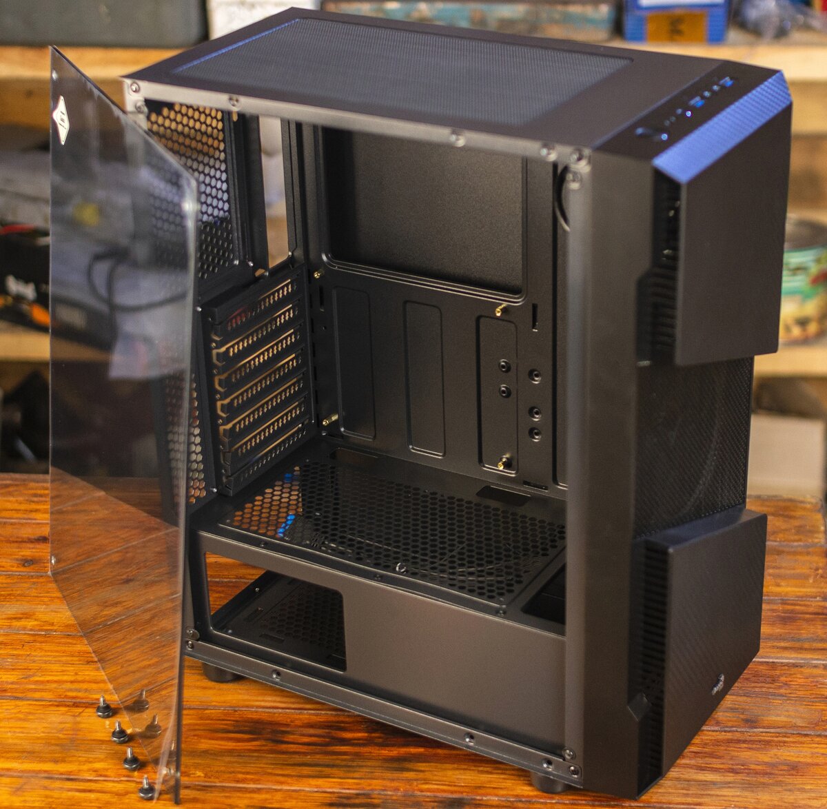 Aerocool saturn. AEROCOOL Menace Saturn RGB. AEROCOOL компьютерный корпус Menace Saturn. Menace Saturn FRGB. Корпус AEROCOOL Zauron Saturn FRGB -G-BK-v1.