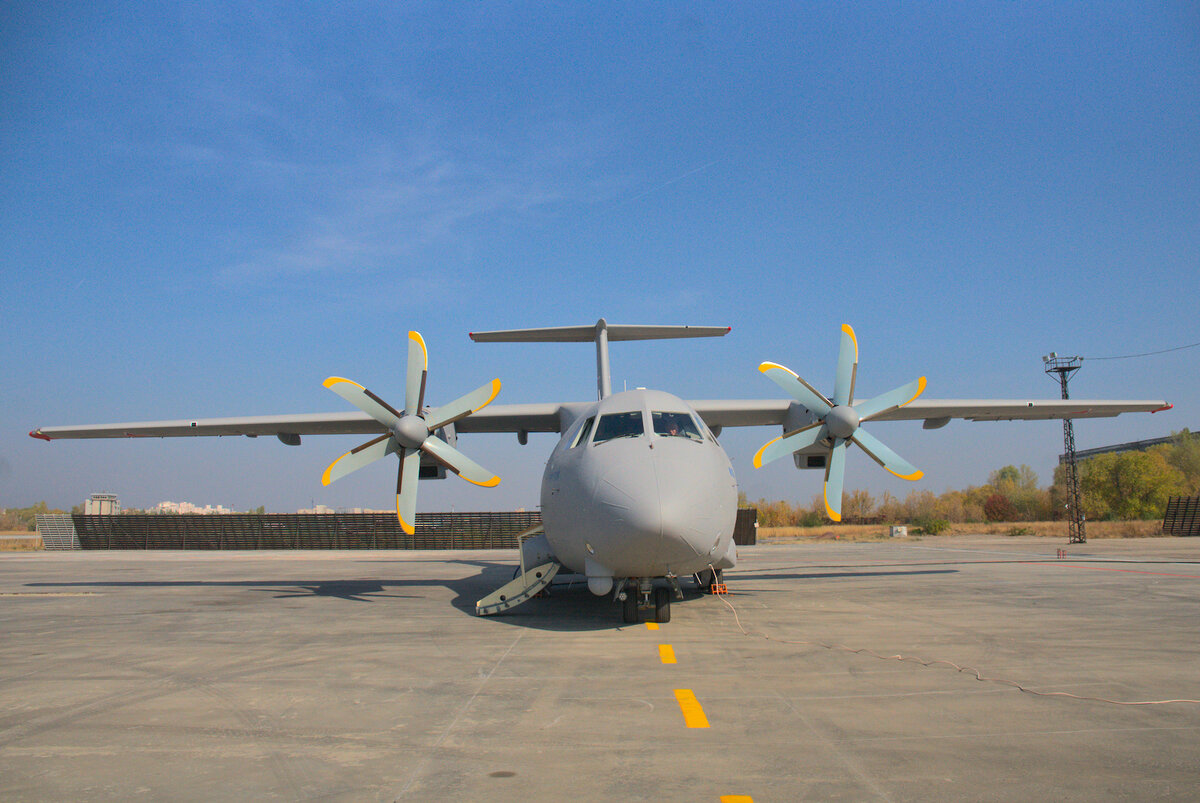 Ил-112В